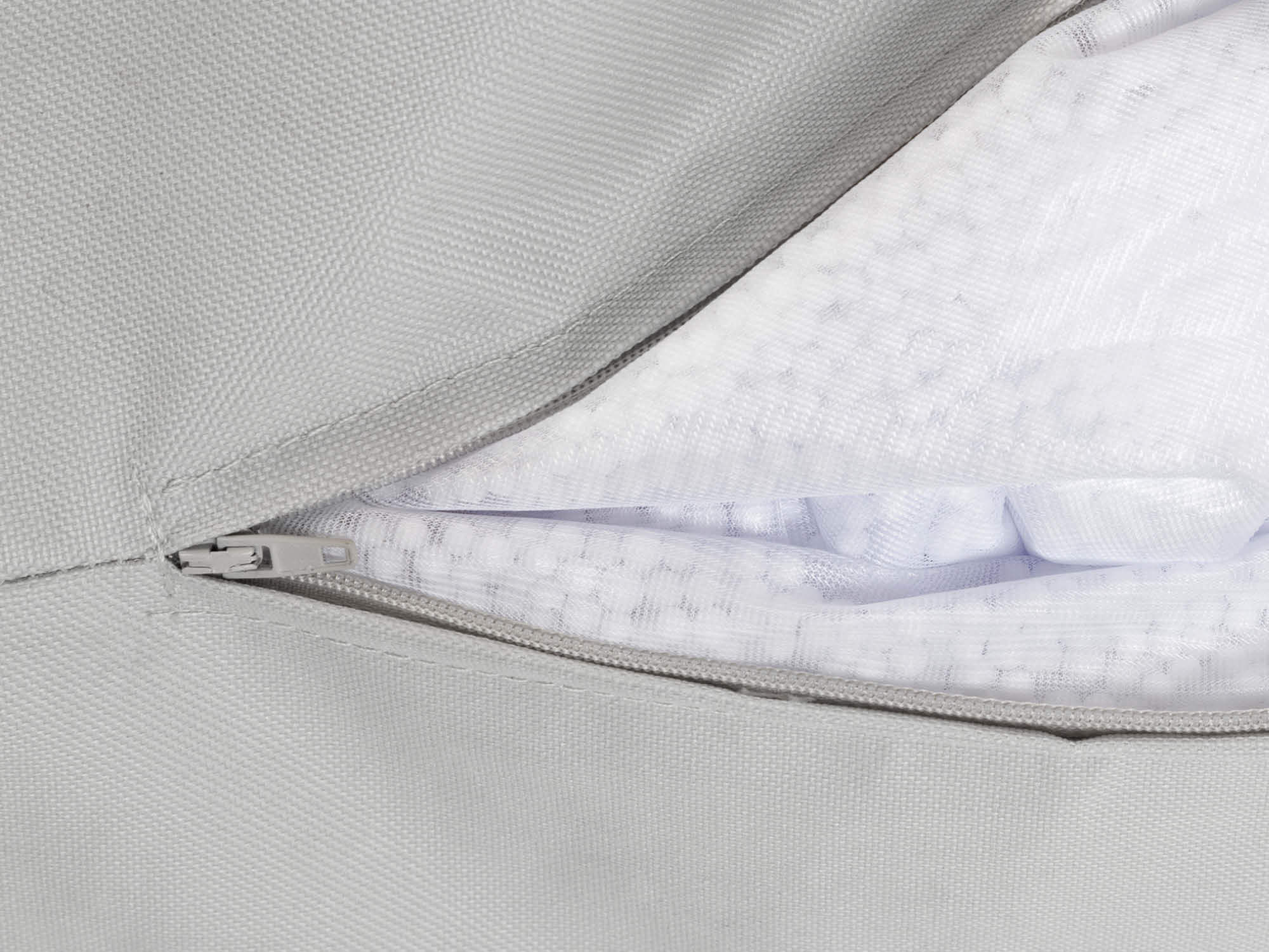 Sitzsack Reißverschluss offen mit Füllung EPS Perlen + Sicherheitsnetz 