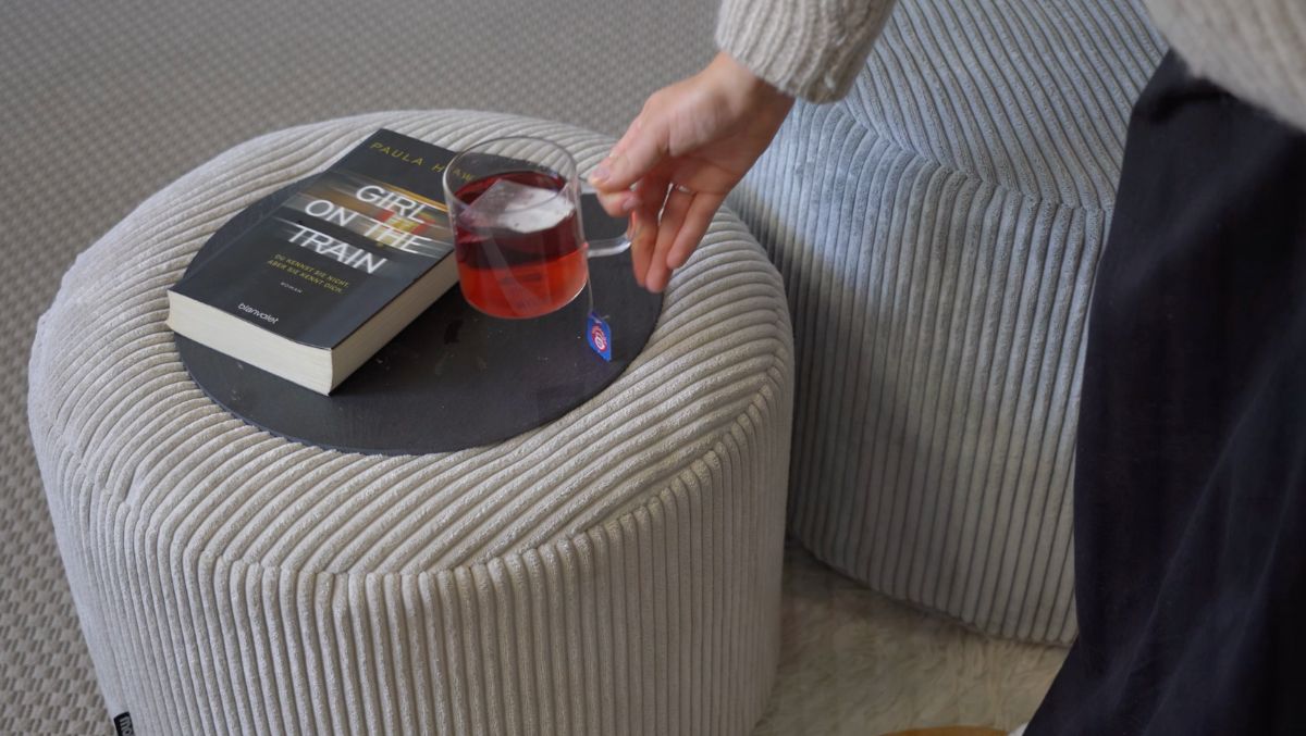 Cordpouf von mokebo in Beige und Helllgrau