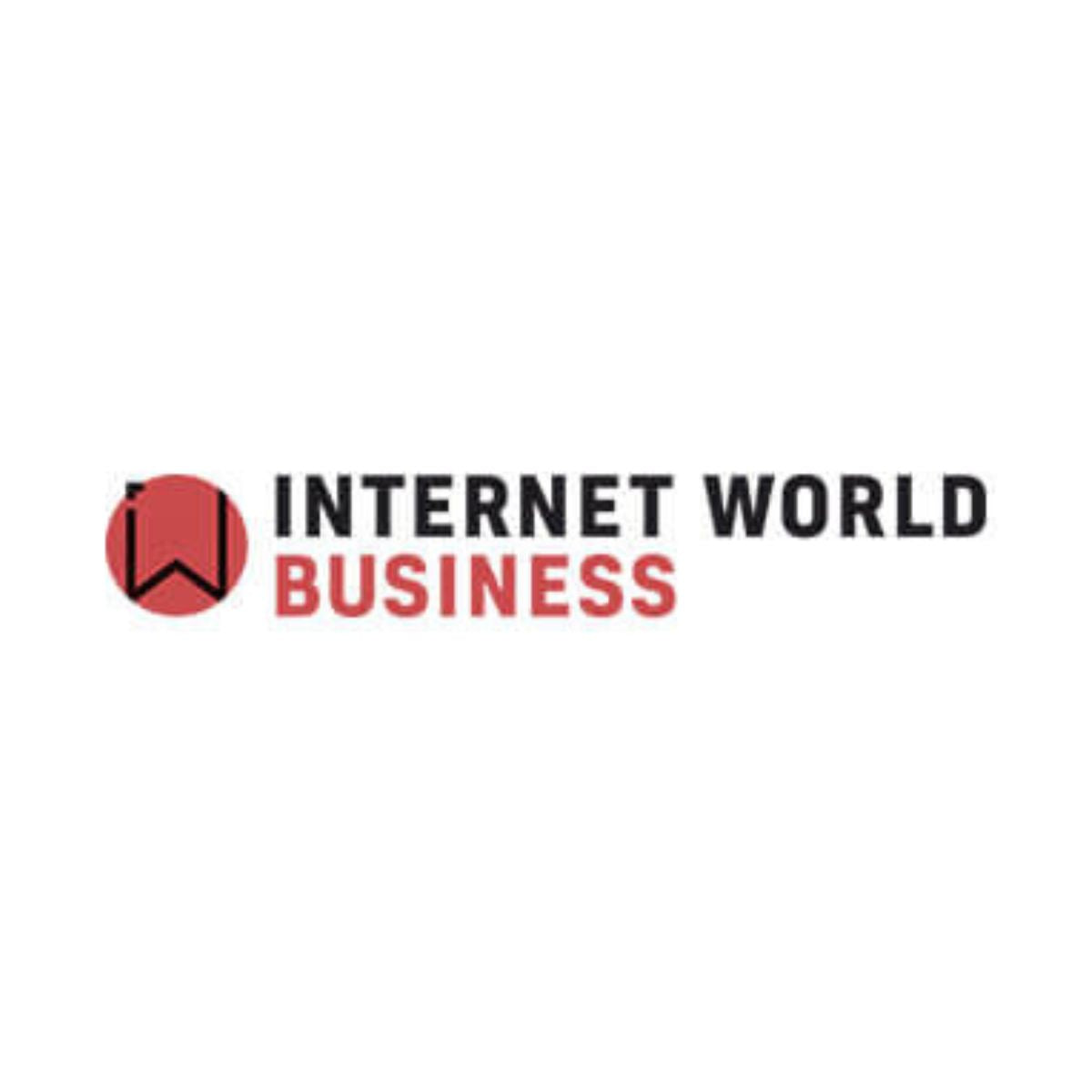 internet world Logo 